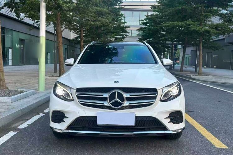 Used Mercedes-Benz GLC 2018 GLC 260 4MATIC Luxury Model
