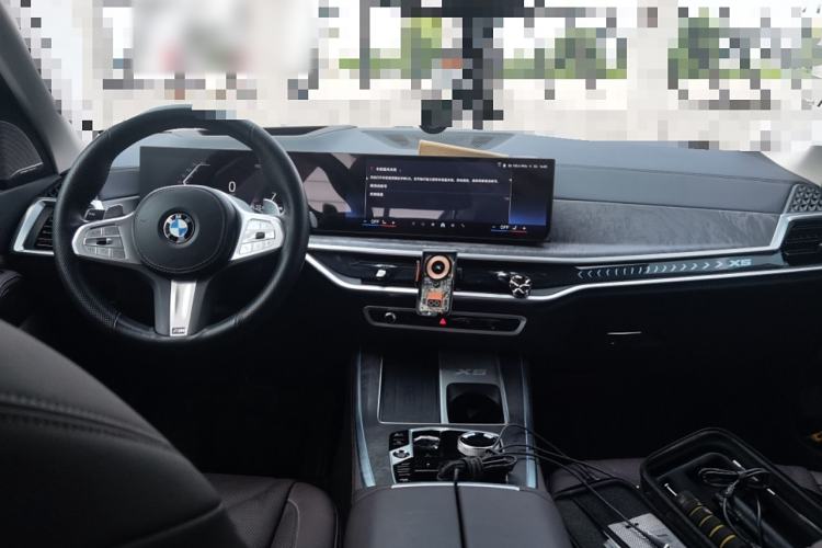 Used BMW X5 2023 xDrive 30Li Luxury M Sport Night Edition Package
