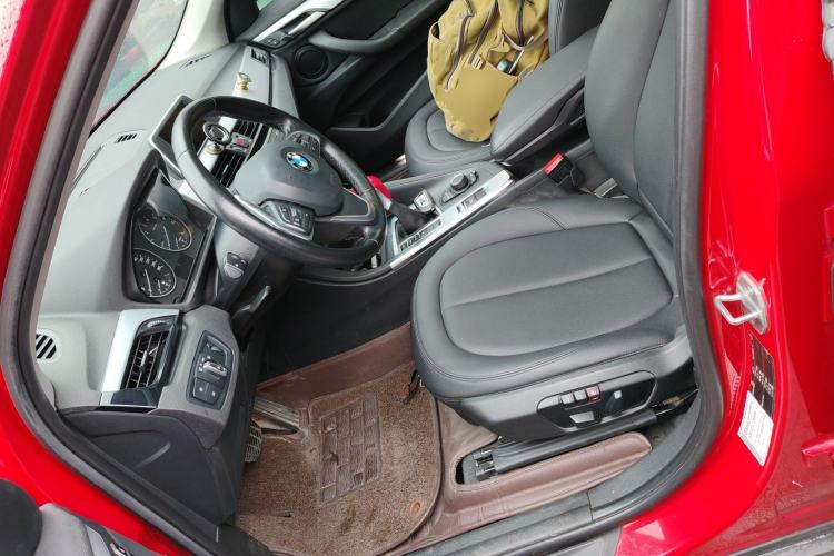 Used BMW X1 2016 sDrive18Li Premium Edition
