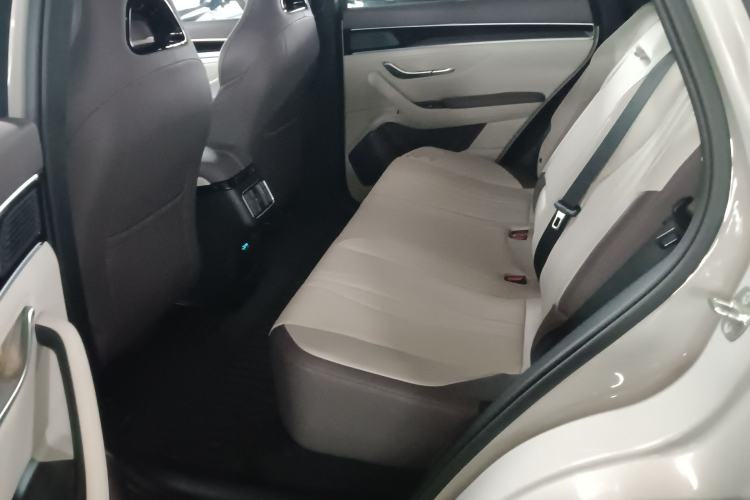 Used BYD Song PLUS New Energy 2025 EV Intelligent Driving Version 520km Premium Model
