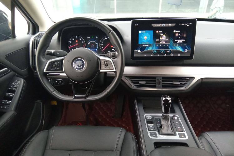 Used BYD Tang 2019 2.0T Automatic SmartConnect Luxury Edition 7 Seats China VI Standard