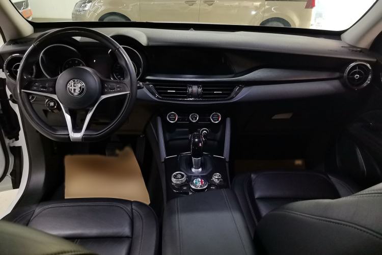 Used Alfa Romeo Stelvio 2017 2.0T 200HP Elite Edition
