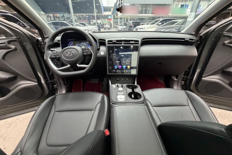 Used Hyundai Tucson 2023 Tucson L 1.5T Automatic Two-Wheel Drive DLX Luxury Edition