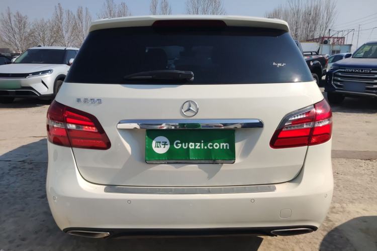 Used Mercedes-Benz B-Class 2015 B 200 Luxury Model