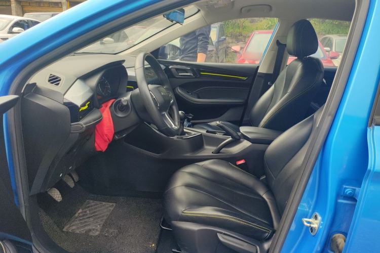 Used Roewe i5 2021 1.5L Manual Platinum Edition