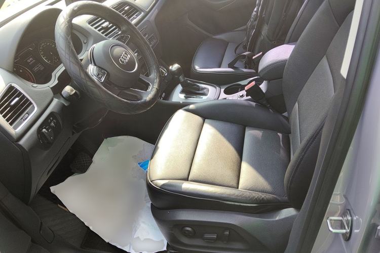 Used Audi Q3 2015 30 TFSI Ambition Edition