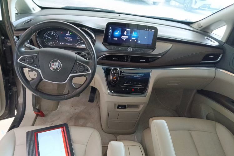 Used Buick GL8 2021 Land Cruiser Executive Class 652T Luxury Model