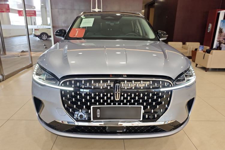 Used Lincoln Corsair 2023 2.0T Two-Wheel-Drive Luxury Edition
