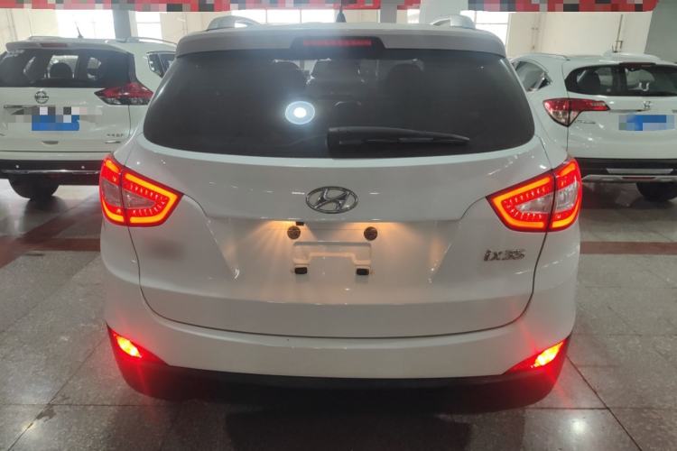 Used Hyundai ix35 2013 2.0L Automatic Two-Wheel Drive Smart GLS China IV Standard
