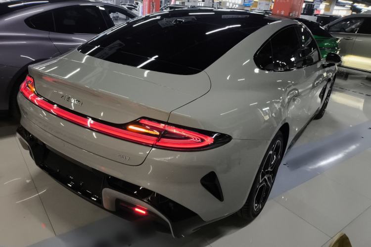 Used  SU7 2024 Rear-Drive Long-Range Intelligent Driving Version