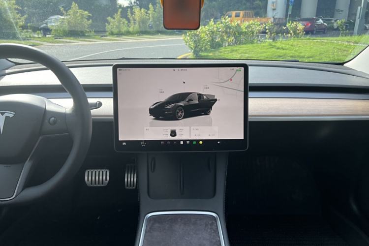 Used Tesla Model 3 2022 Performance High-Performance All-Wheel-Drive Version
