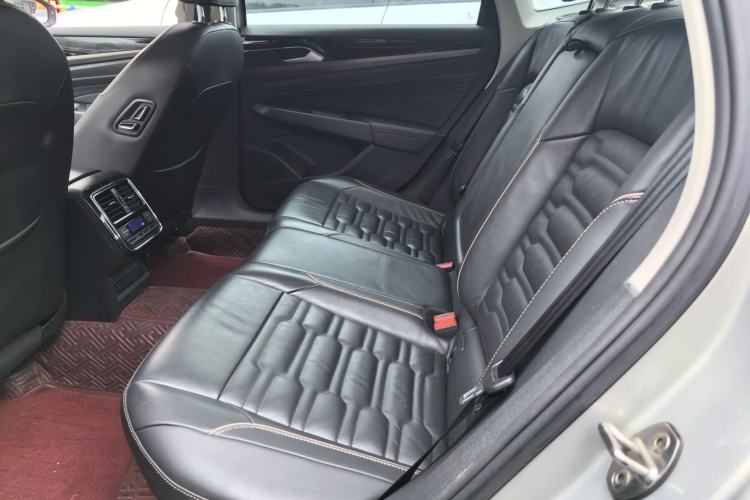 Used Volkswagen Passat 2019 330TSI Elite Edition China VI