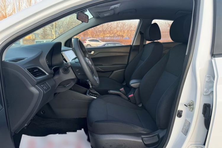 Used Hyundai Verna 2016 1.4L Automatic Cool Edition GLS
