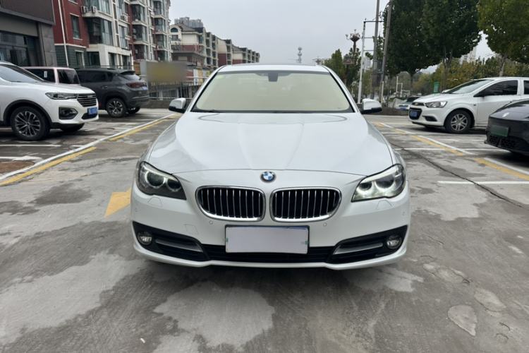 Used BMW 5 Series 2014 520Li Elegant Model

