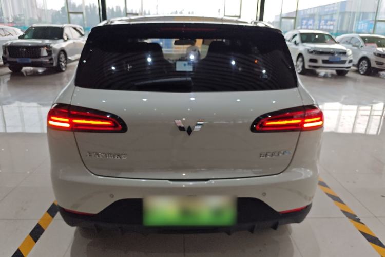 Used Wuling Bingo PLUS 2024 330 km Range Five-Seater Version
