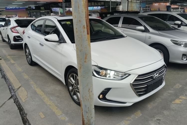 Used Hyundai Elantra 2016 1.6L Automatic ZhiXuan – Elite Version
