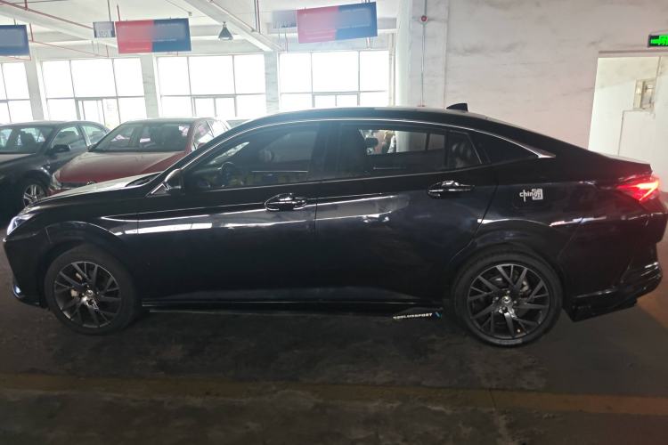 Used Dongfeng Aeolus Yixuan 2020 230T Automatic Glare-Proof Dark Knight Edition
