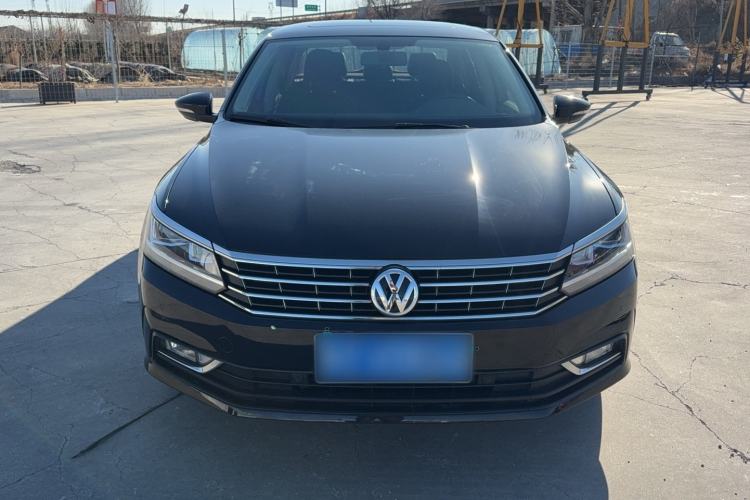 Used Volkswagen Passat 2017 330TSI DSG Luxury Edition
