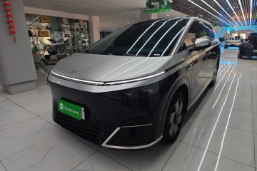 Used XPeng X9 2024 702 Ultra-Long Range Pro