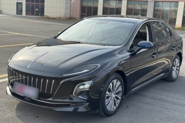 Used Hongqi E-QM5 2022 431 km Charge & Enjoy Edition