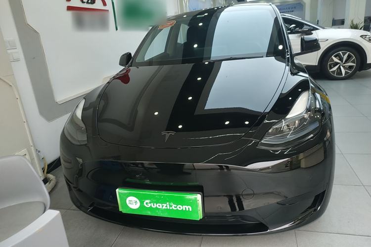 Used Tesla Model Y 2023 Rear-Wheel-Drive Version
