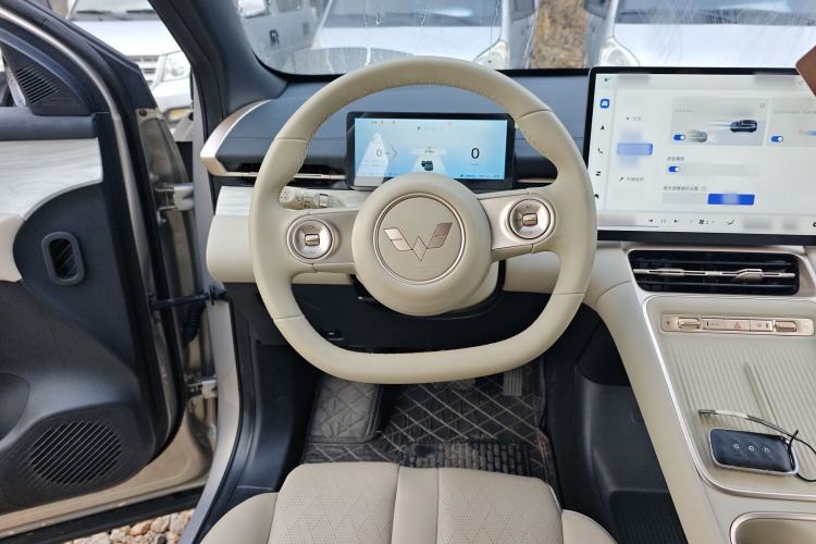 Used Wuling Xingguang S 2024 130 km Flagship Version
