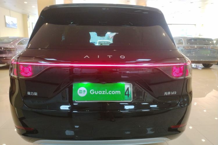 Used Hima AITO M9 2024 Range-Extended Ultra Version 52 kWh 6-Seater Model
