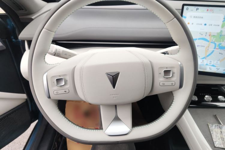 Used  L07 2024 230Max Qiankun Intelligent Driving ADS SE Range-Extended Version