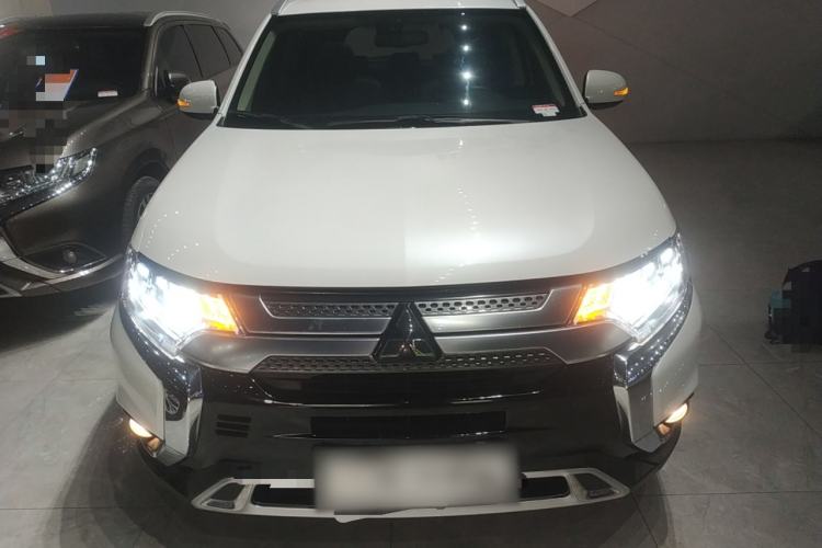 Used Mitsubishi Outlander 2021 2.4L 4x4 Comfort Edition 5 Seats
