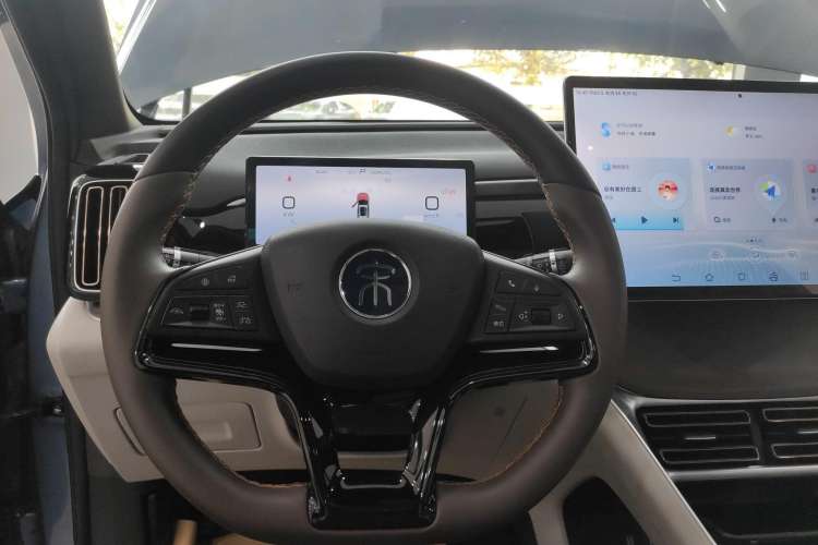 Used BYD Song Pro New Energy 2023 Champion Edition DM-i 110KM Excellence Model
