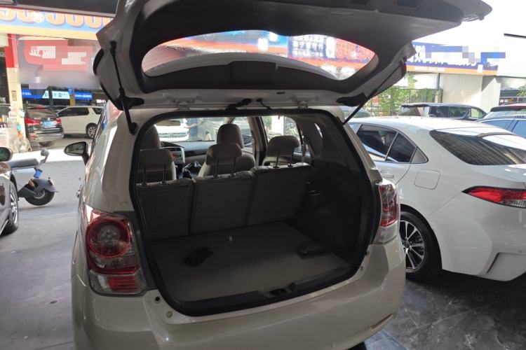 Used Toyota Verso 2014 Starlight 180E CVT Elite Edition
