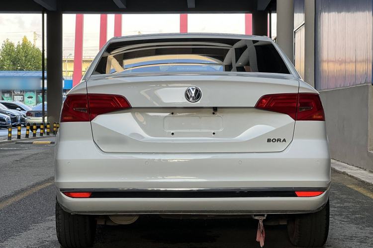 Used Volkswagen Bora 2016 1.6L Automatic Comfort Model