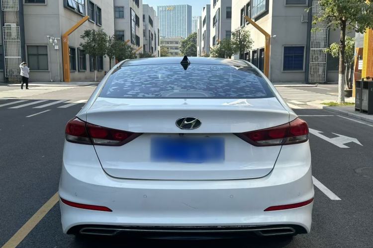 Used Hyundai Elantra 2016 1.6L Automatic ZhiXuan – Elite Version
