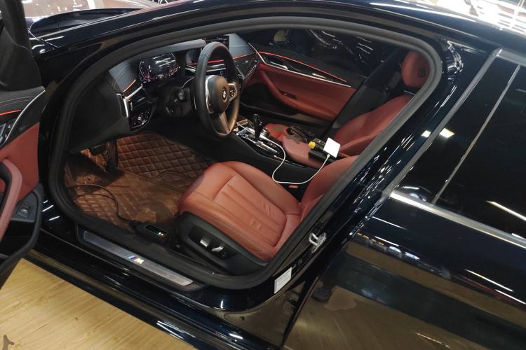 Used BMW 5 Series 2020 530Li Leading Model M Sport Package
