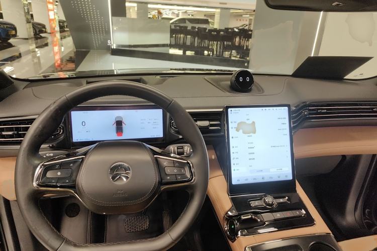 Used Nio ES8 2022 75 kWh Six-Seater Version