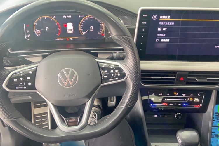 Used Volkswagen Tiguan L 2022 330TSI Automatic Two-Wheel Drive R-Line Enhanced Edition
