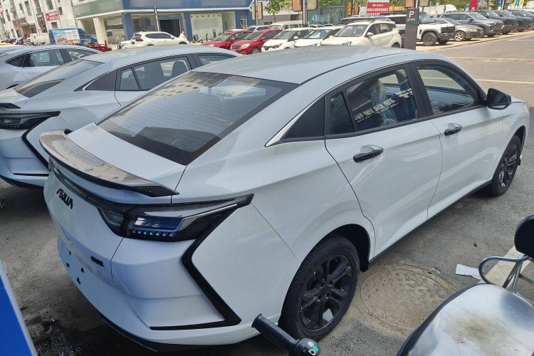 Used Dongfeng Aeolus Yixuan 2024 1.5L Automatic JingSu Edition
