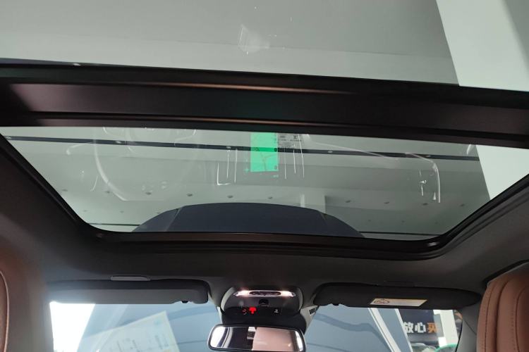 Used Volvo S60 New Energy 2022 T8 eDrive Hybrid All-Wheel Drive Smart Luxury Edition
