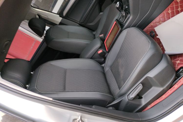 Used Volkswagen Tiguan L 2017 330TSI Automatic Two-Wheel Drive Luxury Edition
