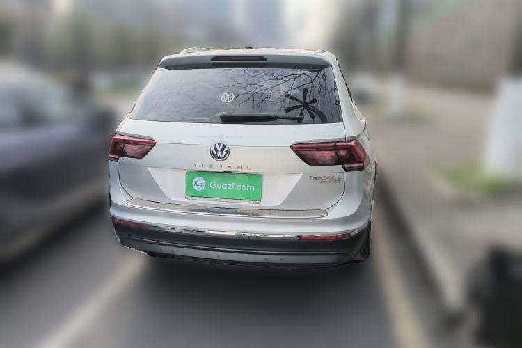 Used Volkswagen Tiguan L 2017 330TSI Automatic Two-Wheel Drive Flagship Edition