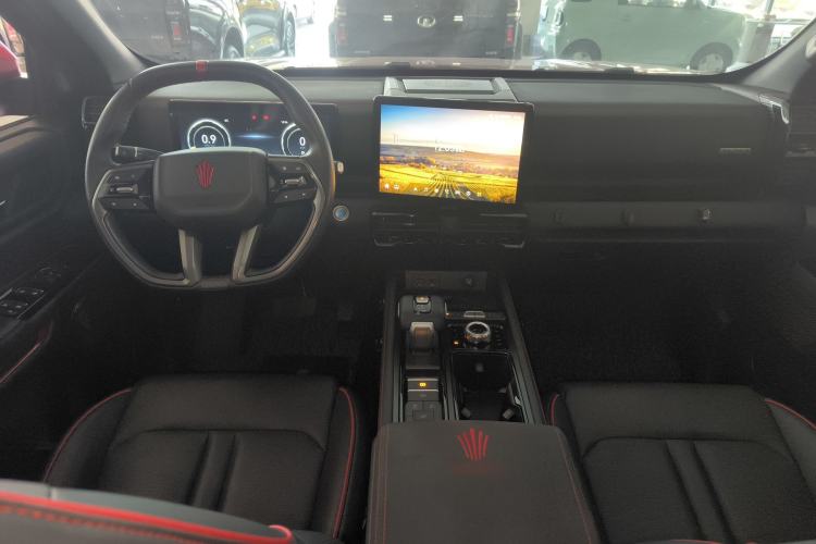 Used JMC DaDao 2024 Explorer 2.3T Gasoline Automatic 4x4 Extreme Edition
