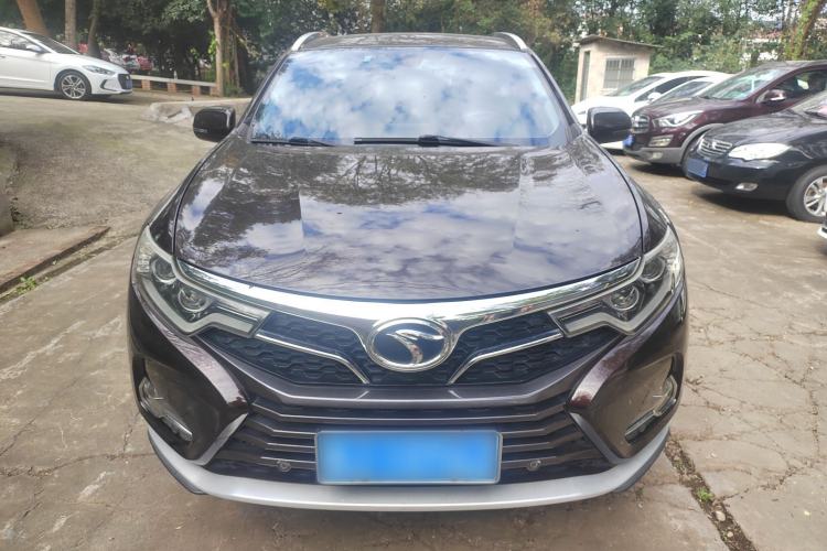 Used Soueast DX7 2018 Prime 1.5T Manual Smart Connect Starry Edition China V Standard
