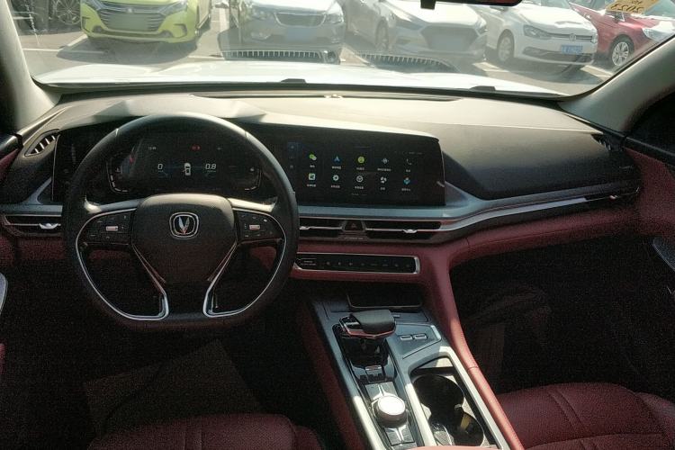 Used Changan CS75 PLUS 2022 1.5T Automatic Luxury Model
