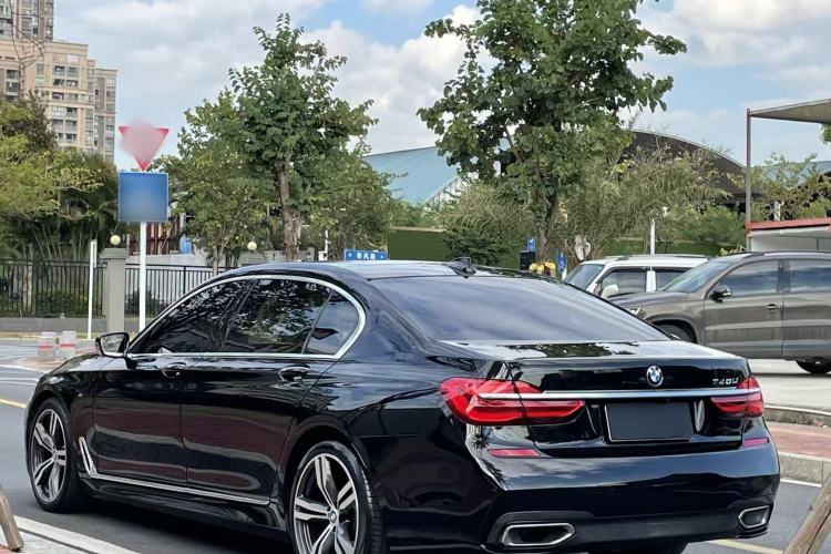 Used BMW 7 Series 2018 740Li M Sport Package Leading Model
