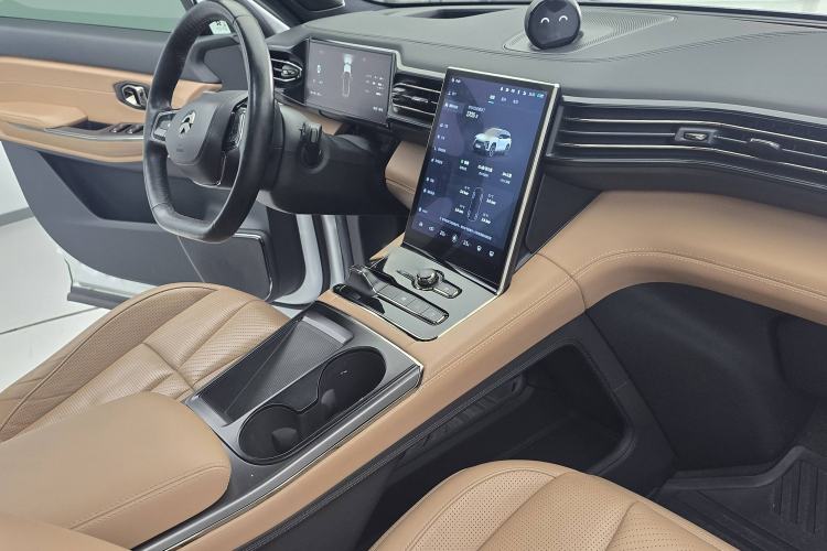 Used Nio ES8 2020 450KM Signature Edition Six-Seater Version
