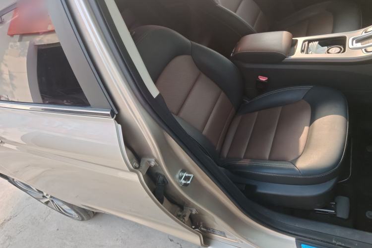 Used Geely Auto Emgrand GL 2018 1.4T DCT Prestige Smart Connectivity Version
