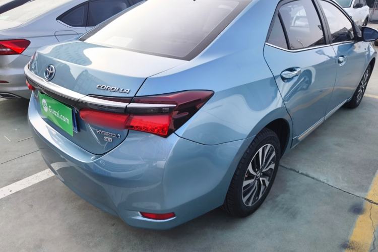 Used Toyota Corolla 2017 Revised Dual-Engine 1.8L E-CVT Elite Edition