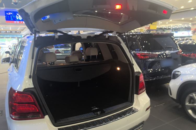 Used Mercedes-Benz GLK-Class 2013 GLK 300 4MATIC Dynamic Sunroof Model