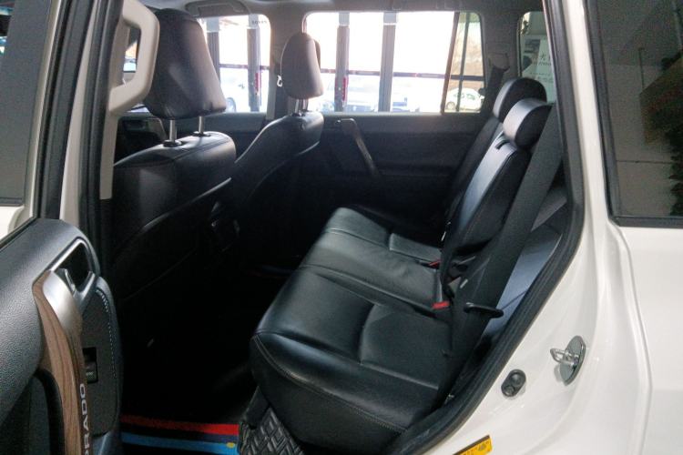 Used Toyota Prado 2016 2.7L Automatic Standard Edition
