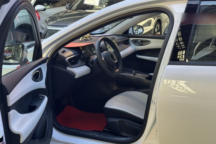 Used Wuling Xingguang 2024 Co-creation Edition 150 Standard Model
